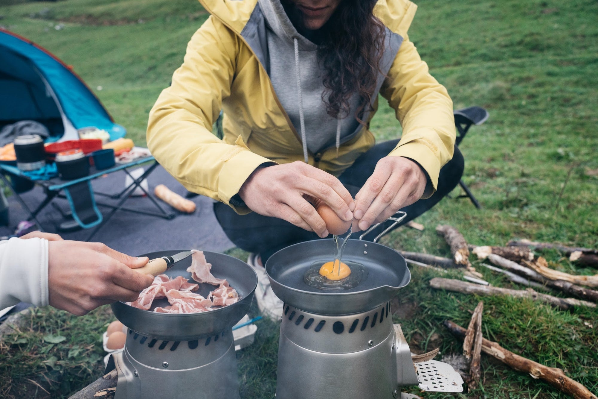 軽量コンパクト!ソロにもファミリーにもおすすめのウッドストーブ