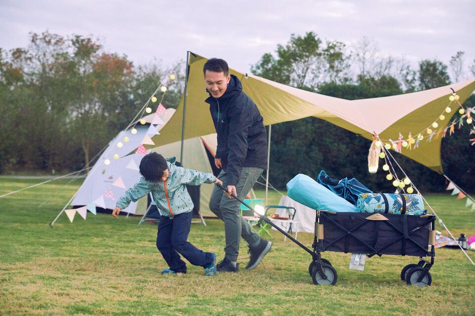 アウトドアをファミリーで楽しむ|自宅ではできない経験を満喫する方法