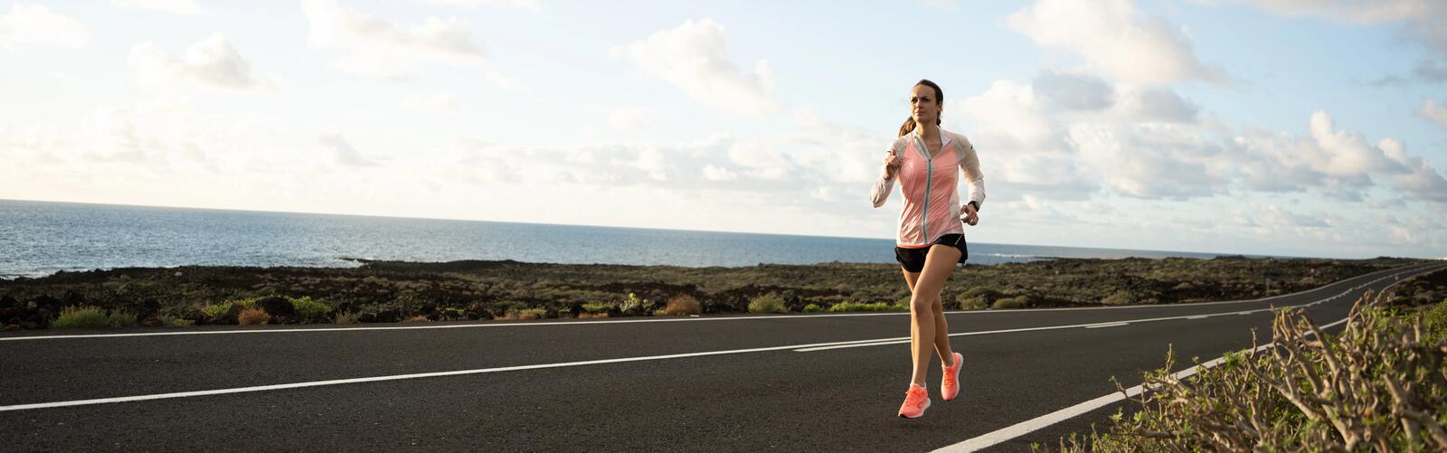 ランニング・ジョギング | レディース シューズ | DECATHLON