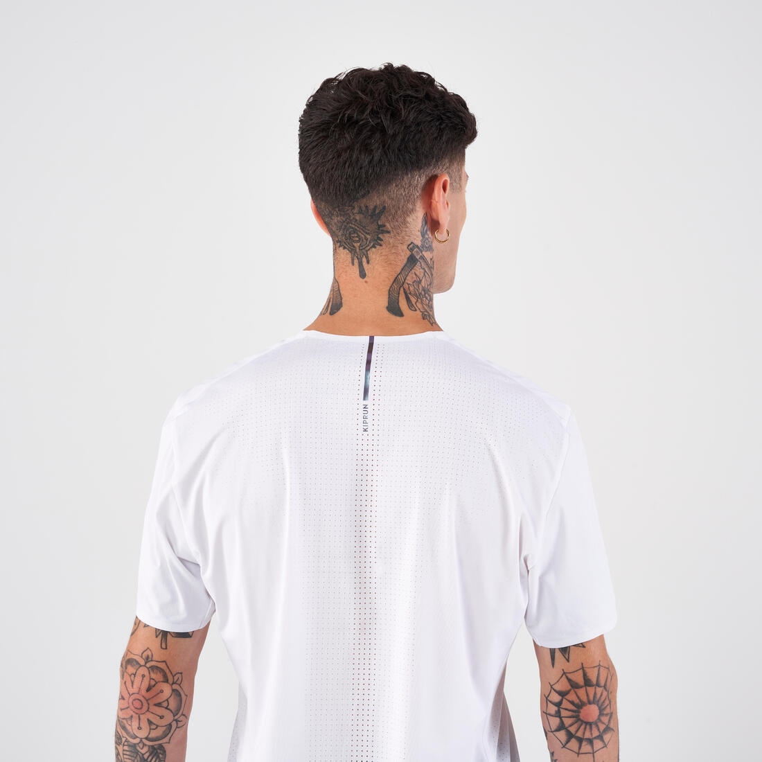 KIPRUN (キプラン) ランニング Tシャツ RUN 900 REPLIKA 超軽量 メンズ