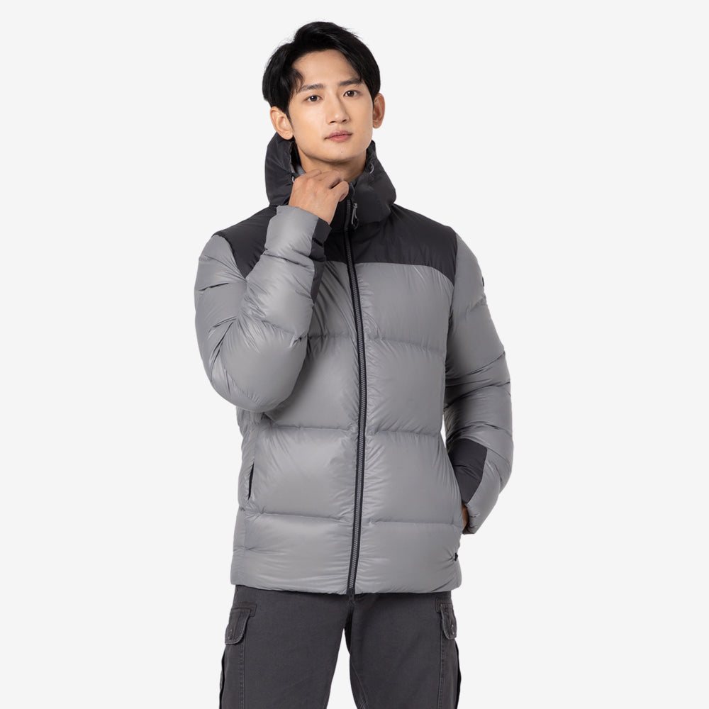 FORCLAZ(フォルクラ)登山・トレッキング メンズ ダウン TREK 900