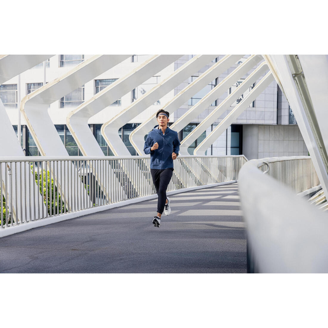 KIPRUN (キプラン) ランニング メンズ Run 100 防水ジャケット
