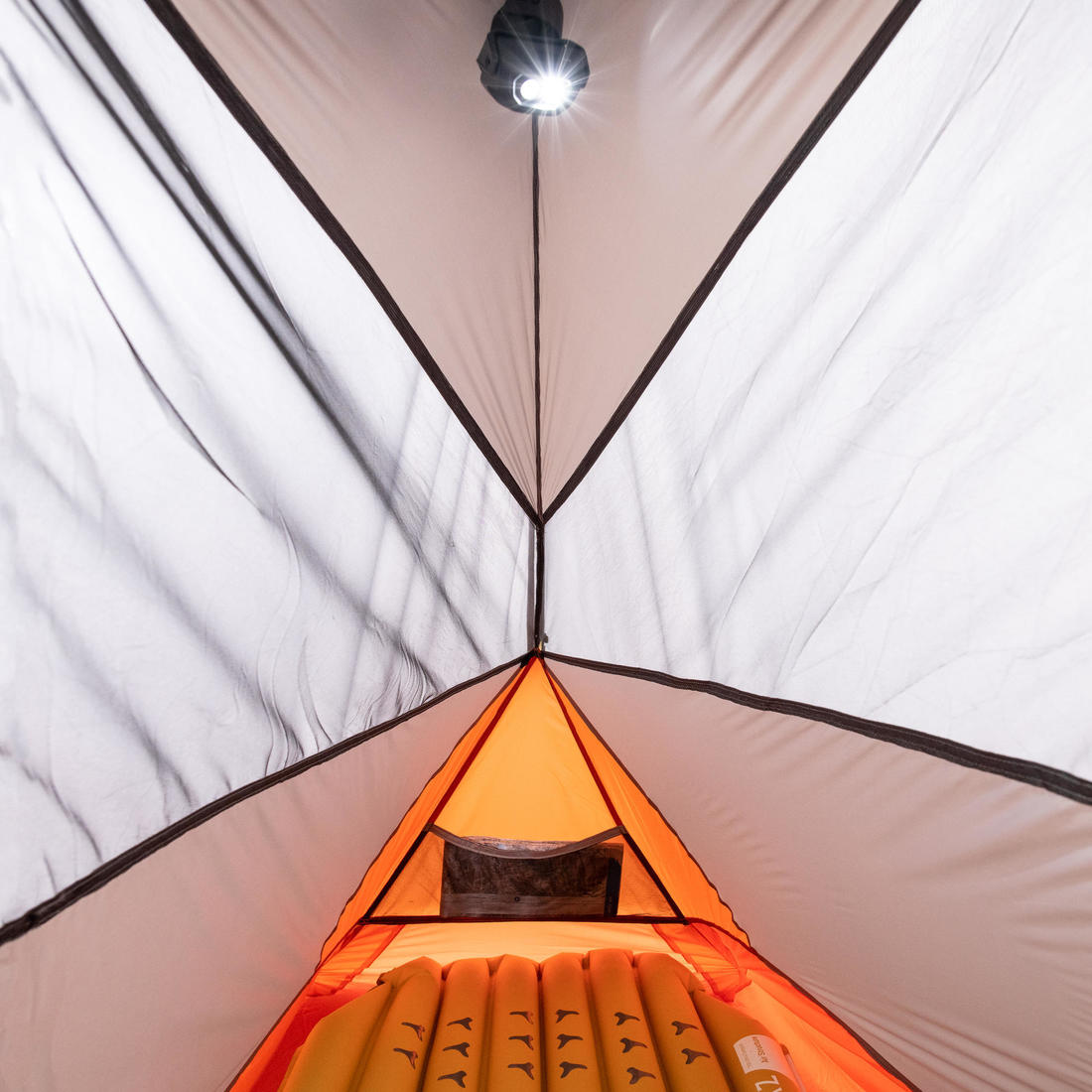 FORCLAZ (フォルクラ) キャンプ・トレッキング・登山用テント 3シーズン用 自立式 TREK 900 1人用