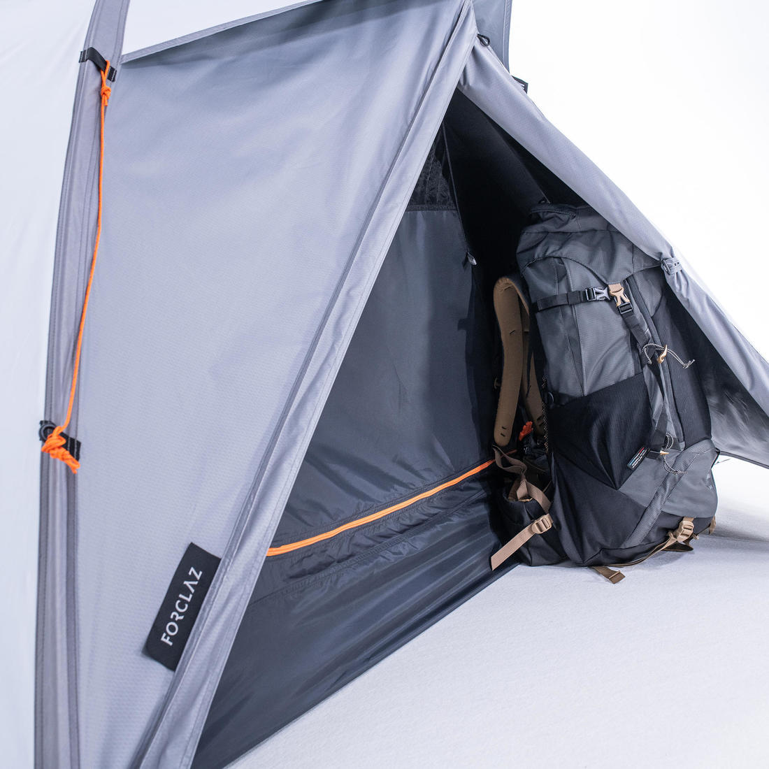 FORCLAZ (フォルクラ) キャンプ・トレッキング・登山用テント 3シーズン用 自立式 ドーム型 TREK 500 FRESH&BLACK 2人用