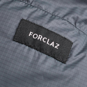 FORCLAZ (フォルクラ) 登山・トレッキング メンズ ダウンジャケット フード付き MT900