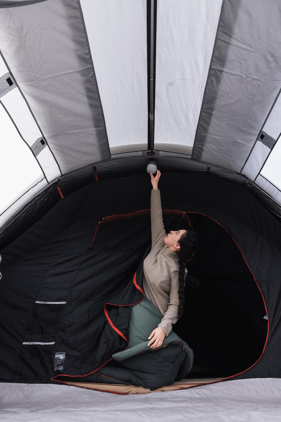 QUECHUA (ケシュア) キャンプ インフレータブルテント fresh&black AIR SECONDS 4.1 4人用 1ルーム