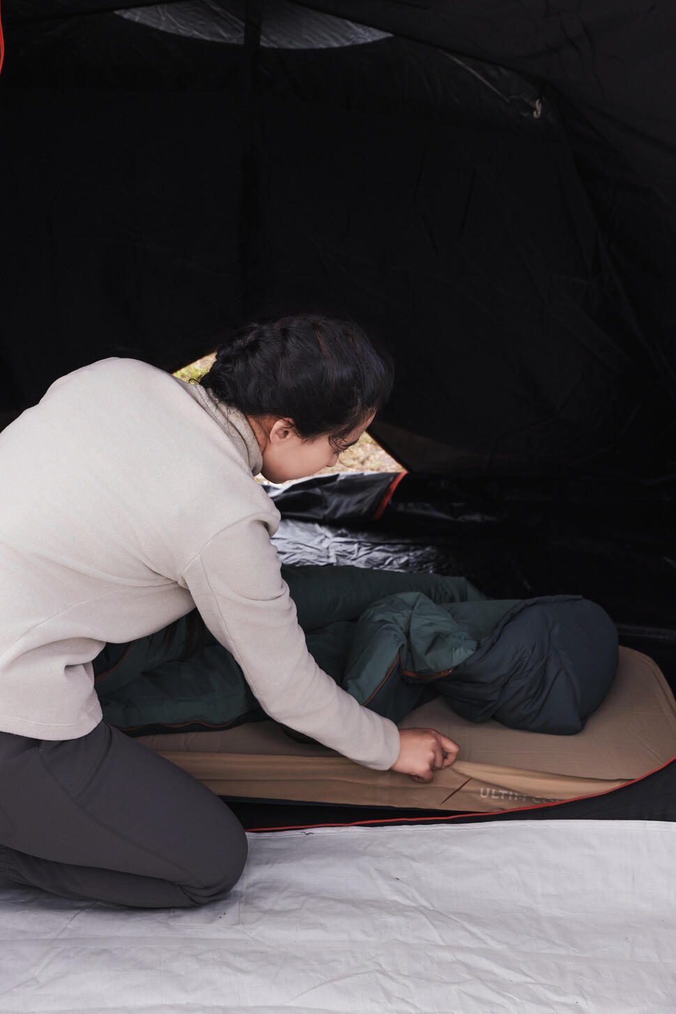 QUECHUA (ケシュア) キャンプ インフレータブルテント fresh&black AIR SECONDS 4.1 4人用 1ルーム