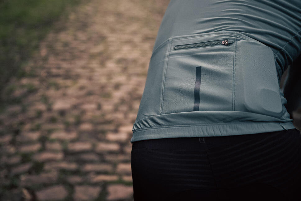 VAN RYSEL (ヴァンリーゼル) ロードバイク ユニセックス ミッドシーズン 長袖ジャージ Racer 2