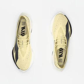 KIPRUN（キプラン）ランニングシューズ メンズ カーボンプレート搭載 Kipstorm Elite