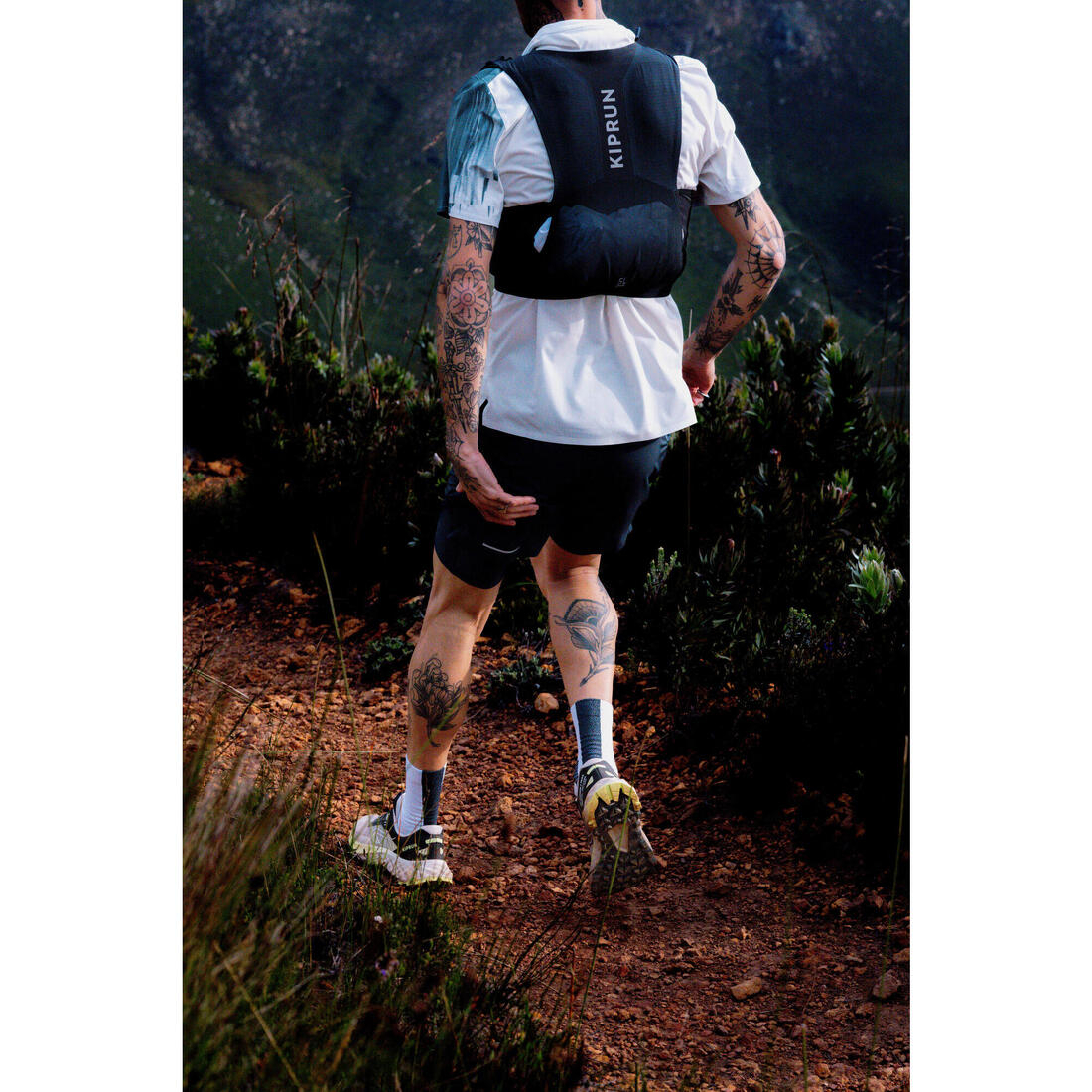 KIPRUN (キプラン) ランニングソックス ミドルカット 薄手 RUN900