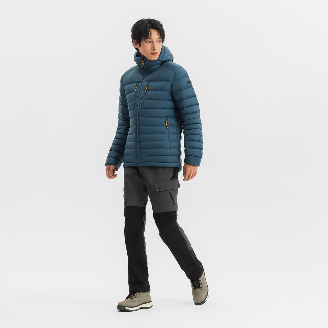 FORCLAZ（フォルクラ）登山・トレッキング フード付ダウン
