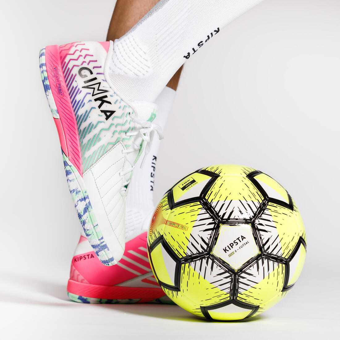Futsal Shoes Ginka Pro - White/Yellow
