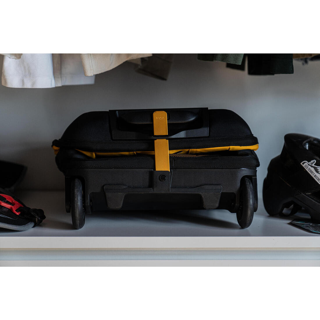 KIPSTA (キプスタ) 85L Space Saver 折りたたみ式大型トラベルバッグ