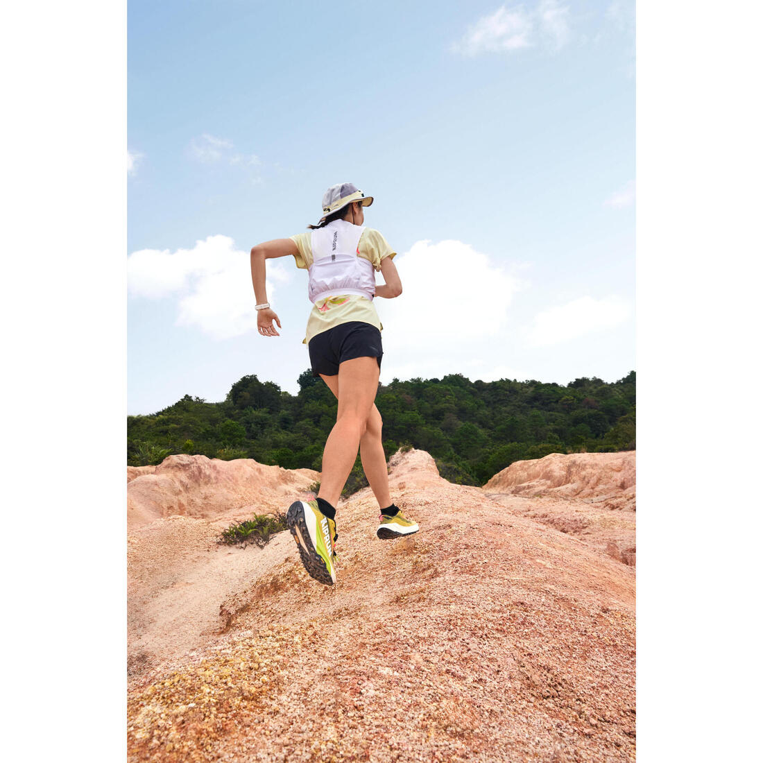 KIPRUN (キプラン) ランニング ハイドレーションベスト マラソン・競技用 900 RACE 3L