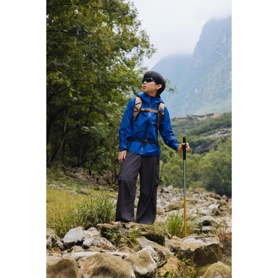 QUECHUA (ケシュア) 登山・ハイキング キッズ ハイキングジャケット MH900 7～15歳 軽量 防水