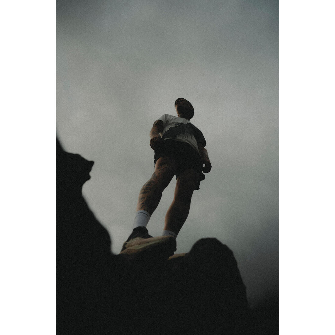 KIPRUN (キプラン) ランニングソックス ミドルカット 薄手 RUN900