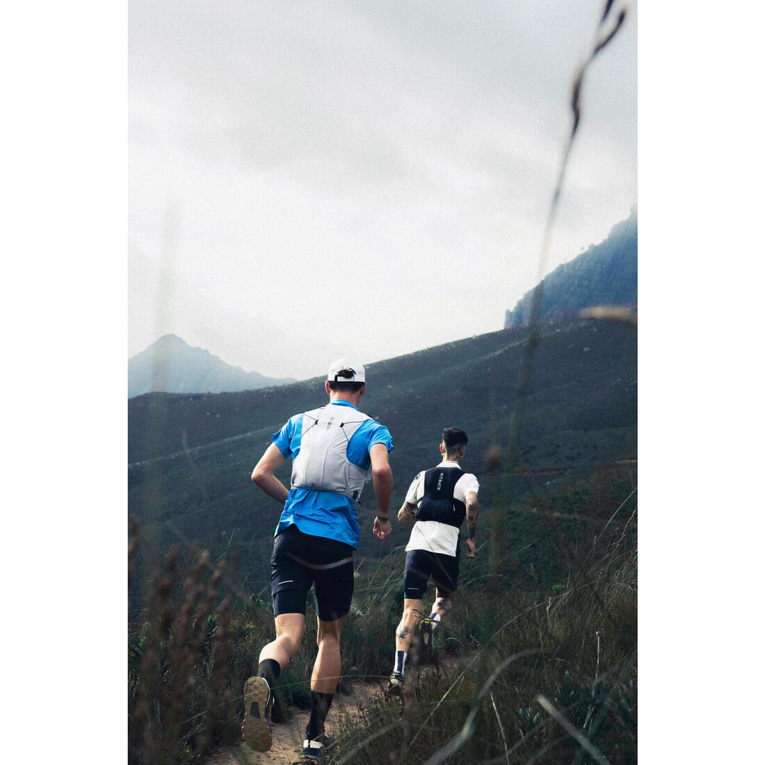 KIPRUN (キプラン) ランニングソックス ミドルカット 薄手 RUN900