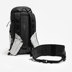 QUECHUA (ケシュア) 登山・ハイキング バックパック 軽量 MH500 15L