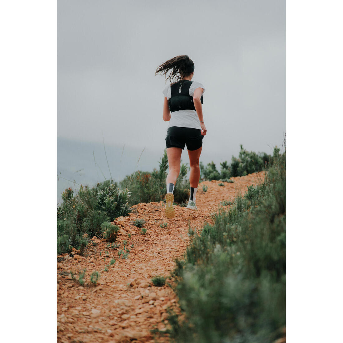 KIPRUN (キプラン) ランニングソックス ミドルカット 薄手 RUN900