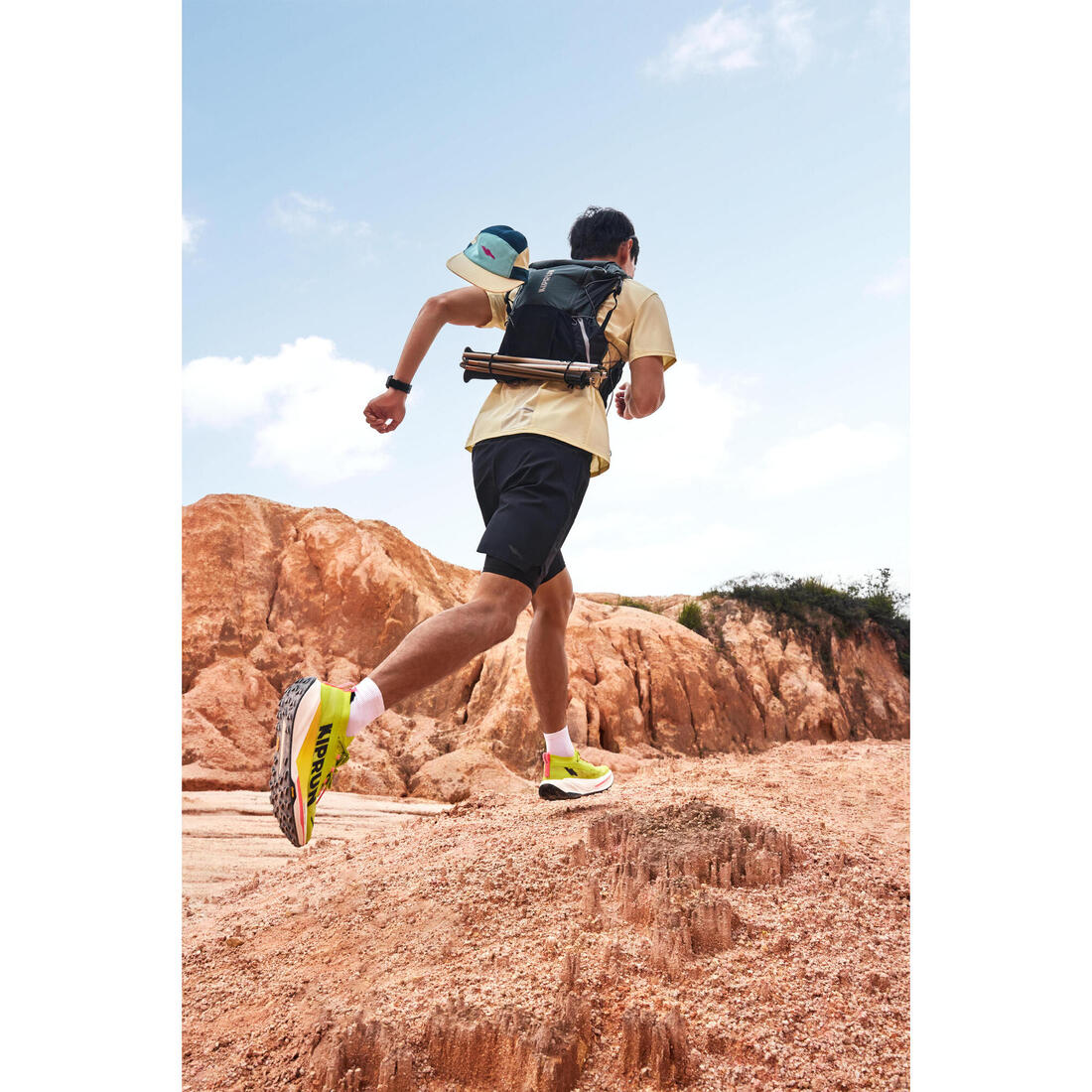 KIPRUN (キプラン) トレイルランニングバッグ 900 20+5L