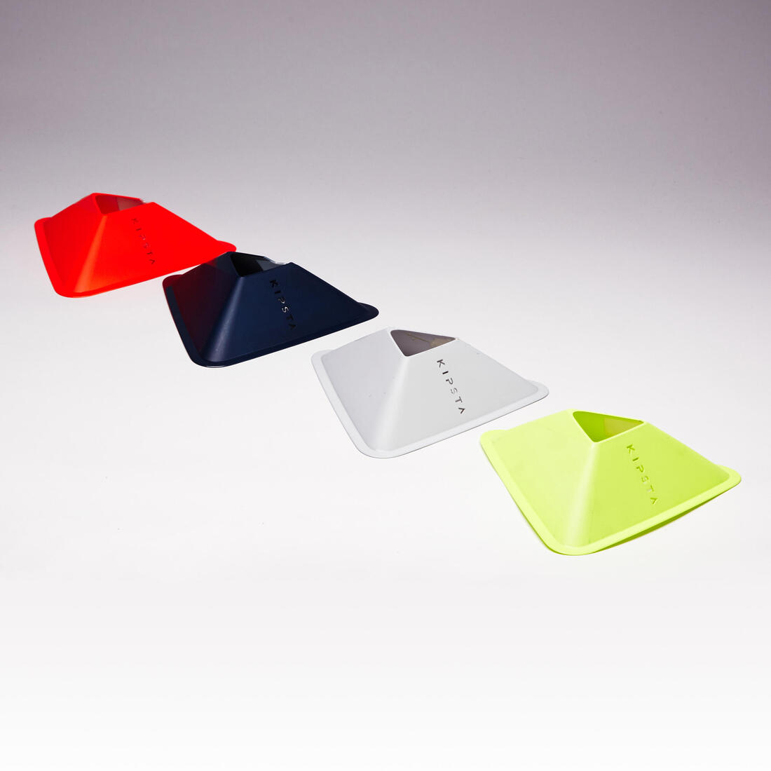 KIPSTA (キプスタ) サッカー フラットマーカー Essential パック 40個組 4色