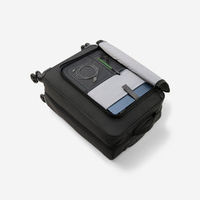 多方向4輪キャビンケース30L