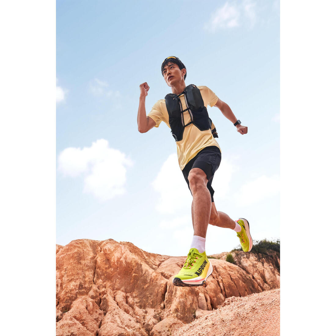 KIPRUN (キプラン) トレイルランニングバッグ 900 20+5L