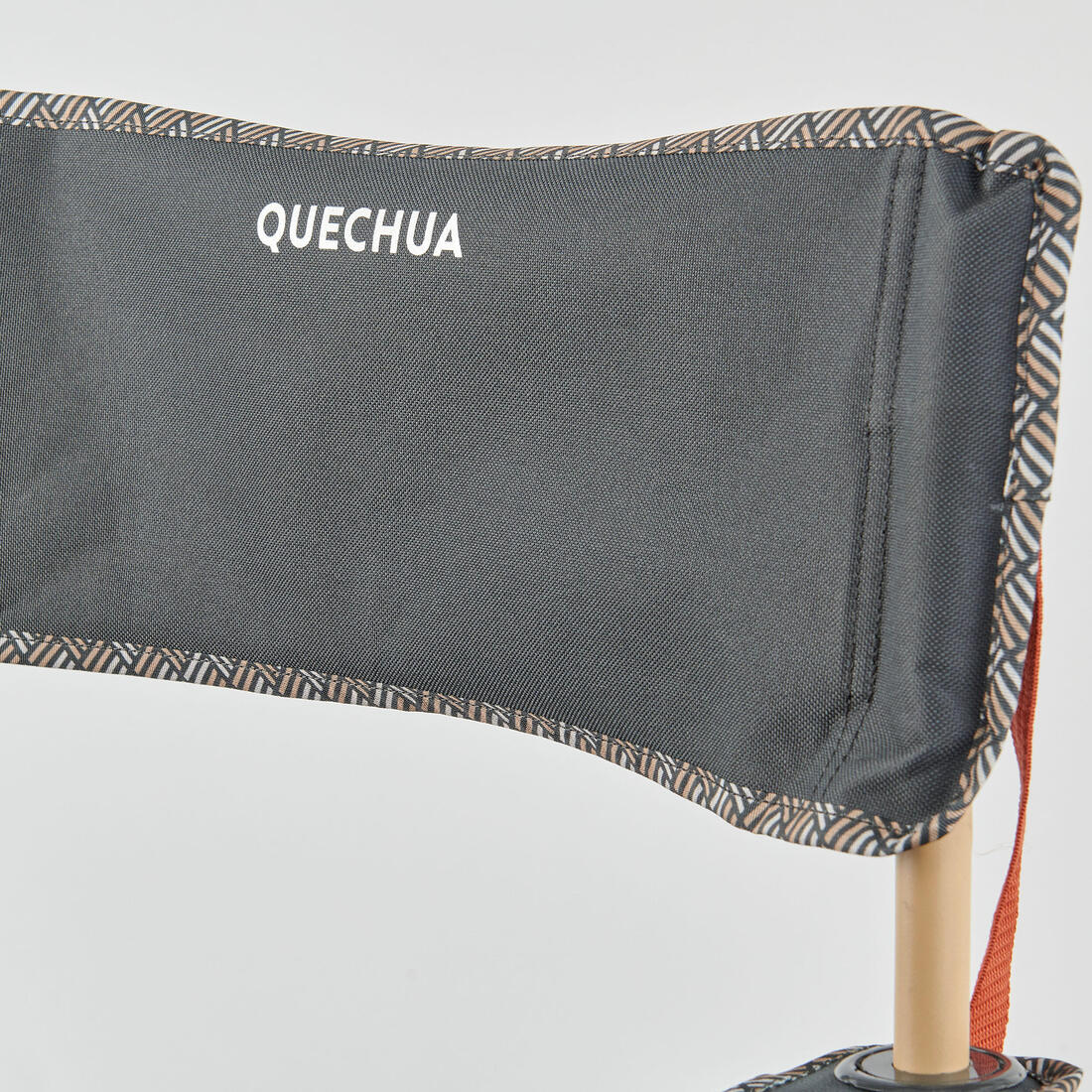 QUECHUA（ケシュア）キャンプ・登山・ハイキング 折りたたみアームチェア XL