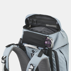 FORCLAZ（フォルクラ）トレッキング リュック・ザック TRAVEL 500 50 L  スーツケースオープニング レディース